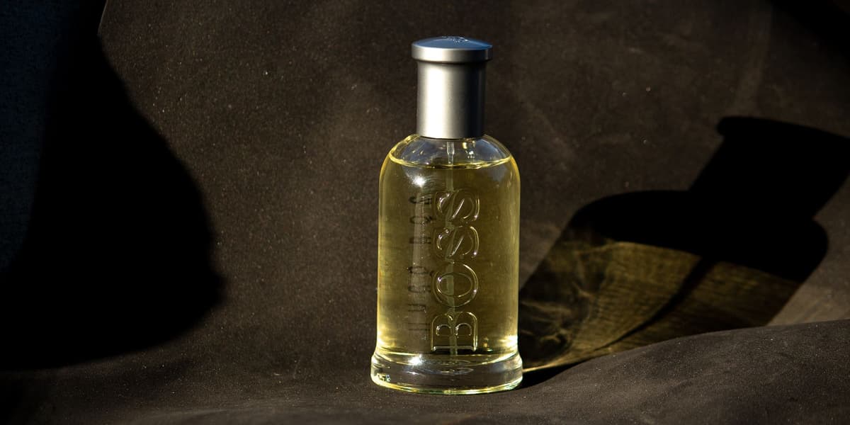 How Long Should Cologne Last? What's Normal and What's Not